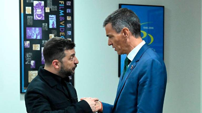 España suministrará armamento a Ucrania mediante la compra a EE UU España suministrará armamento a Ucrania mediante la compra a EE UU