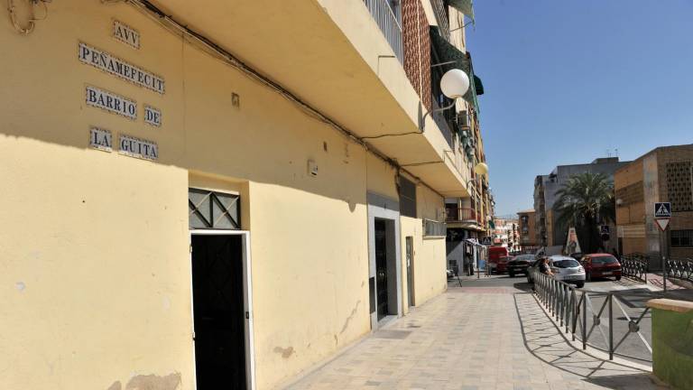 Detenido el hombre que prendió fuego a una vivienda con su pareja dentro en Peñamefécit y se dio a la fuga Detenido el hombre que prendió fuego a una vivienda con su pareja dentro en Peñamefécit y se dio a la fuga