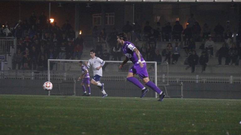 Nueva ocasión perdida del Real Jaén para ser líder (0-0) Nueva ocasión perdida del Real Jaén para ser líder (0-0)