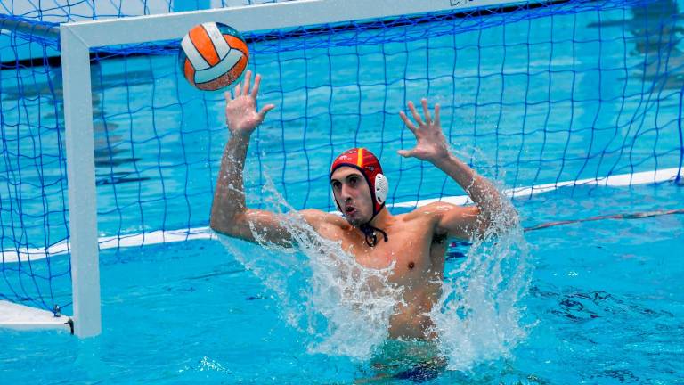 La selección española de waterpolo espanta a su “bestia negra” (10-7) La selección española de waterpolo espanta a su “bestia negra” (10-7)
