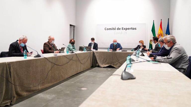 Andalucía decide proponer certificado Covid a hostelería y ocio nocturno Andalucía decide proponer certificado Covid a hostelería y ocio nocturno