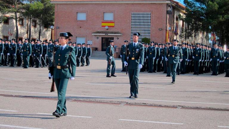 Más de 2.600 aspirantes se examinan este fin de semana en la Academia de la Guardia Civil de Baeza Más de 2.600 aspirantes se examinan este fin de semana en la Academia de la Guardia Civil de Baeza
