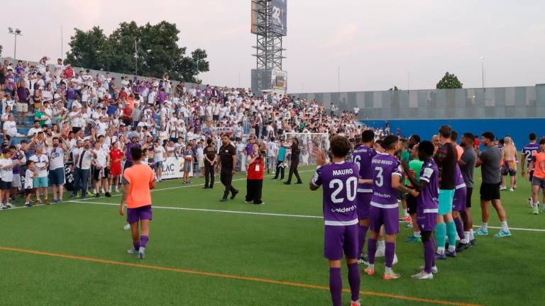 Así celebraron jugadores y aficionados la victoria del Real Jaén (0-1) Así celebraron jugadores y aficionados la victoria del Real Jaén (0-1)