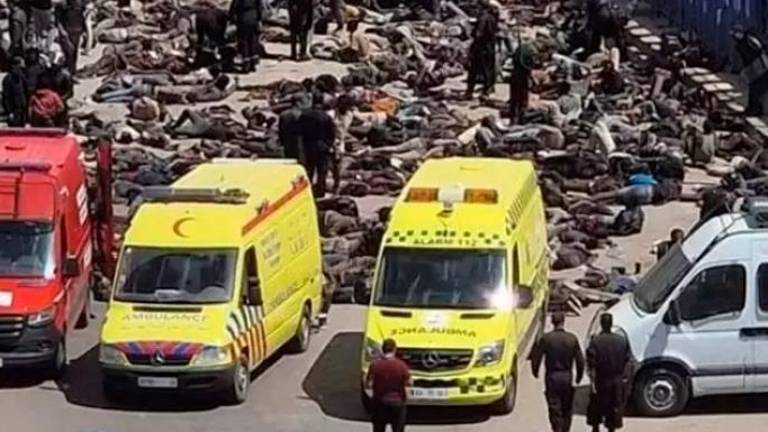 La Fiscalía pide a Interior más imágenes del salto a la valla de Melilla y éste dice que se las ha enviado todas La Fiscalía pide a Interior más imágenes del salto a la valla de Melilla y éste dice que se las ha enviado todas
