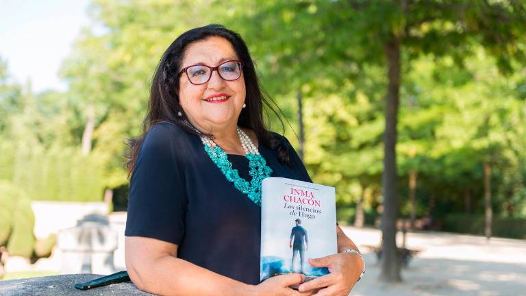 Cita literaria en Navas de San Juan con la presentación de “Los silencios de Hugo” Cita literaria en Navas de San Juan con la presentación de “Los silencios de Hugo”