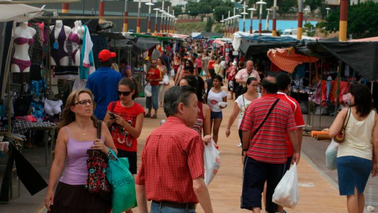 El mercadillo de Jaén vuelve a su lugar habitual, al recinto ferial El mercadillo de Jaén vuelve a su lugar habitual, al recinto ferial