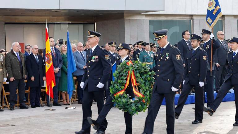 La Policía Nacional celebra 200 años de servicio como garante de la seguridad ciudadana La Policía Nacional celebra 200 años de servicio como garante de la seguridad ciudadana