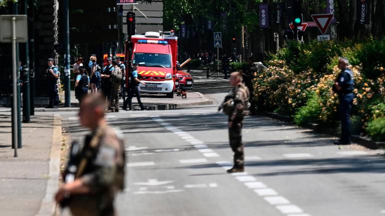 Ataque a cuchillo de un refugiado sirio en un parque infantil de Francia Ataque a cuchillo de un refugiado sirio en un parque infantil de Francia