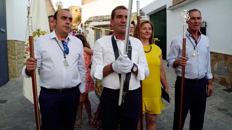 ¡Viva la patrona de Canena! ¡Viva la patrona de Canena!