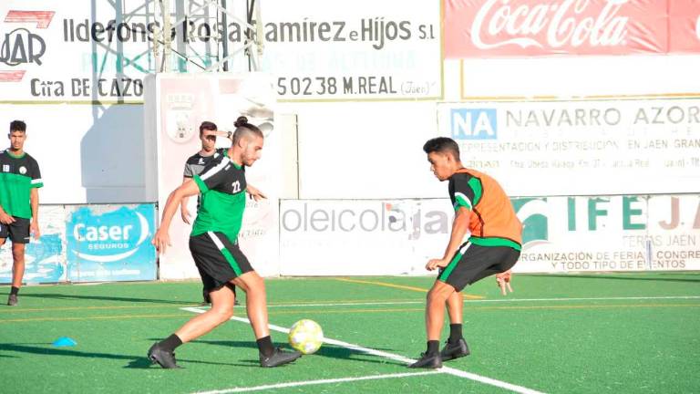 Pablo Ortiz, Juanfran y su regreso a Linarejos para enfrentarse a su exequipo Pablo Ortiz, Juanfran y su regreso a Linarejos para enfrentarse a su exequipo