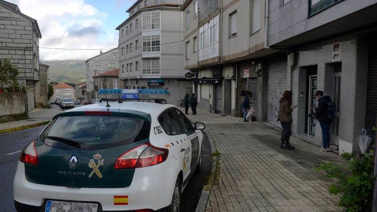 Libertad con alejamiento para el detenido por tirotear a un joven en Maceda (Ourense) Libertad con alejamiento para el detenido por tirotear a un joven en Maceda (Ourense)