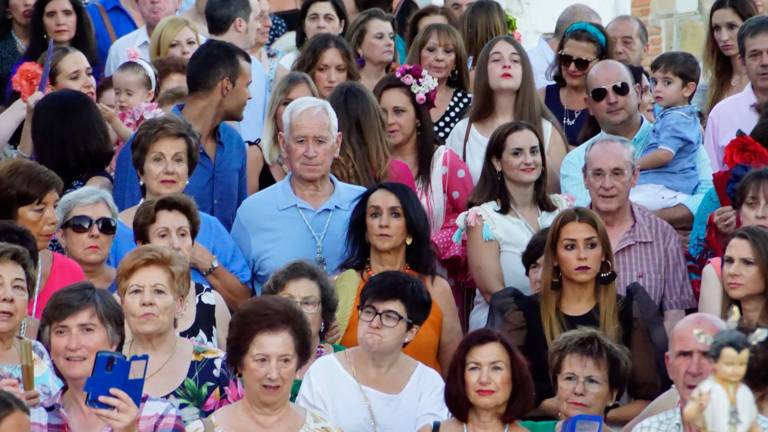 ¡Viva la patrona de Canena! ¡Viva la patrona de Canena!