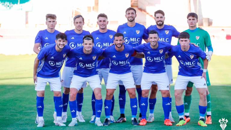 El Linares Deportivo se enfrentará al Real Madrid C... en Linarejos El Linares Deportivo se enfrentará al Real Madrid C... en Linarejos