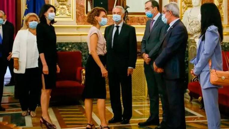 Bildu volverá al homenaje del Congreso a la víctimas del terrorismo y la AVT vuelve a descolgarse Bildu volverá al homenaje del Congreso a la víctimas del terrorismo y la AVT vuelve a descolgarse