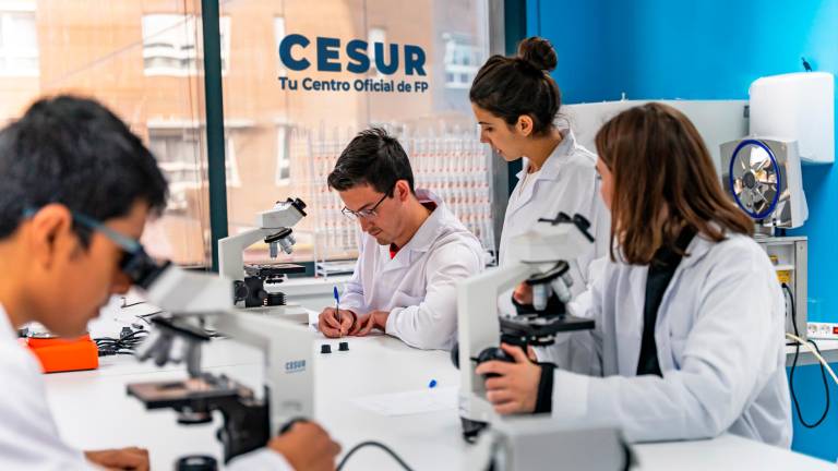 20.000 alumnos han elegido Cesur para cursar su FP oficial 20.000 alumnos han elegido Cesur para cursar su FP oficial