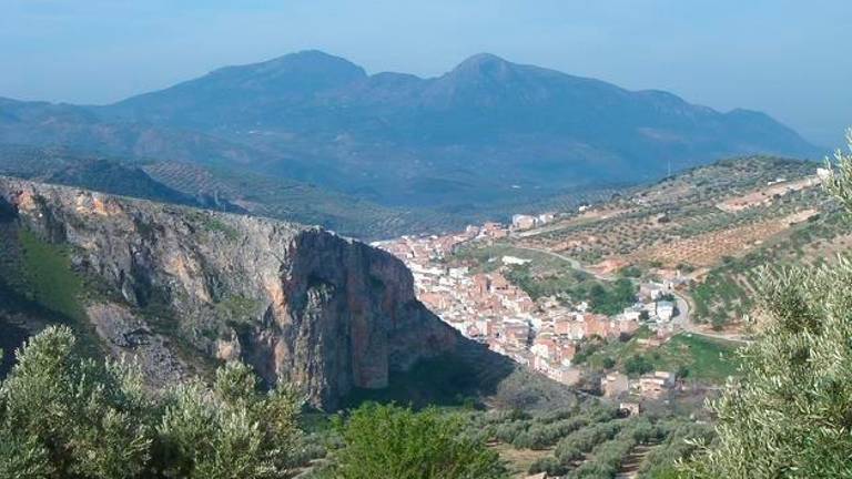 Fuensanta mantiene cortes de agua y espera el permiso de Salud para incorporar nuevos pozos Fuensanta mantiene cortes de agua y espera el permiso de Salud para incorporar nuevos pozos