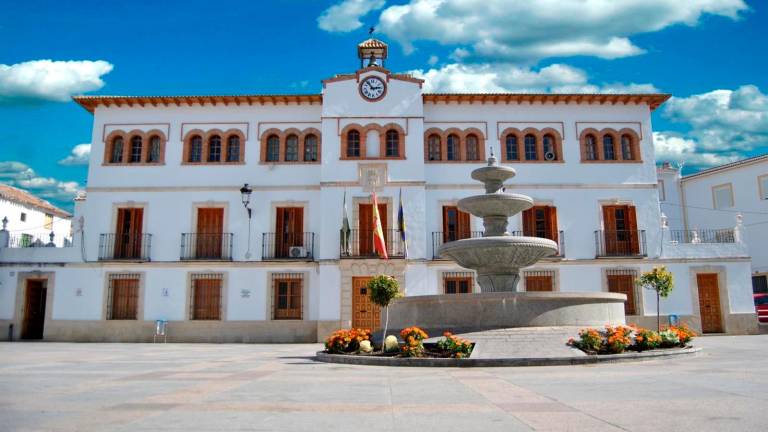 Reabre el Ayuntamiento de La Guardia tras negativos en los empleados Reabre el Ayuntamiento de La Guardia tras negativos en los empleados