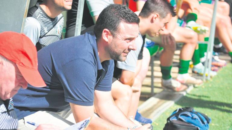 El Mancha Real ya mira al líder de su grupo, el Antequera El Mancha Real ya mira al líder de su grupo, el Antequera