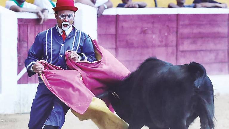 Humor y risas en la plaza de toros