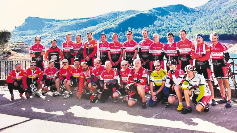 Ciclismo basado en la amistad Ciclismo basado en la amistad