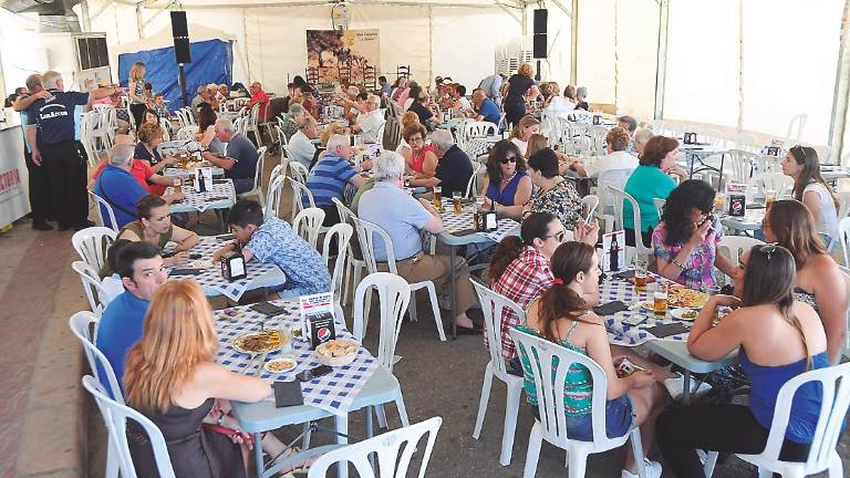 Unas fiestas que anuncian el comienzo del verano Unas fiestas que anuncian el comienzo del verano