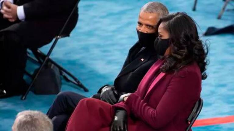 Barack y Michelle Obama apadrinan olivos en Carboneros Barack y Michelle Obama apadrinan olivos en Carboneros