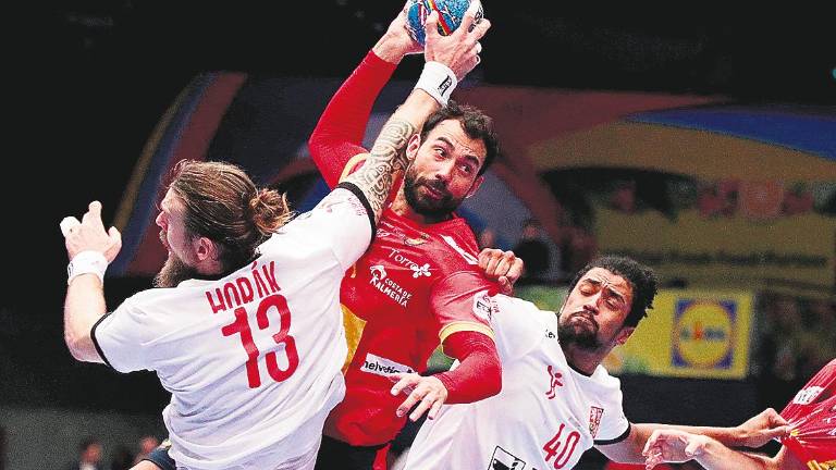 Los Hispanos, arrolladores en la segunda fase Los Hispanos, arrolladores en la segunda fase