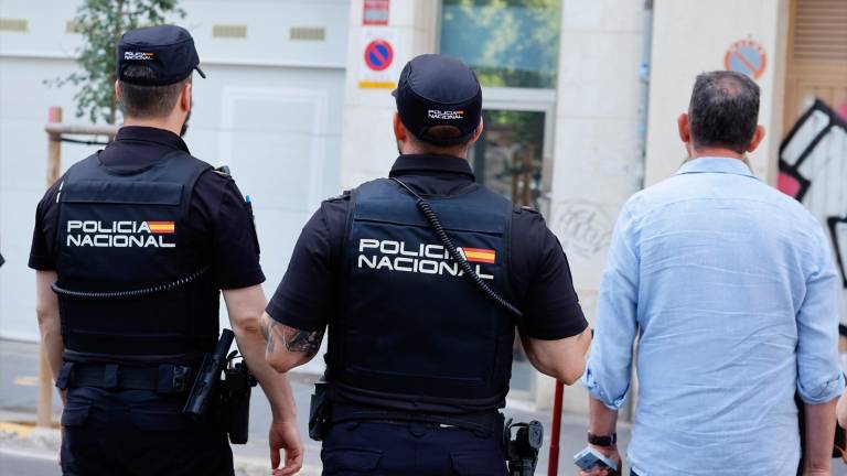 La UCO registra la casa de Ábalos en Valencia por orden del Supremo La UCO registra la casa de Ábalos en Valencia por orden del Supremo