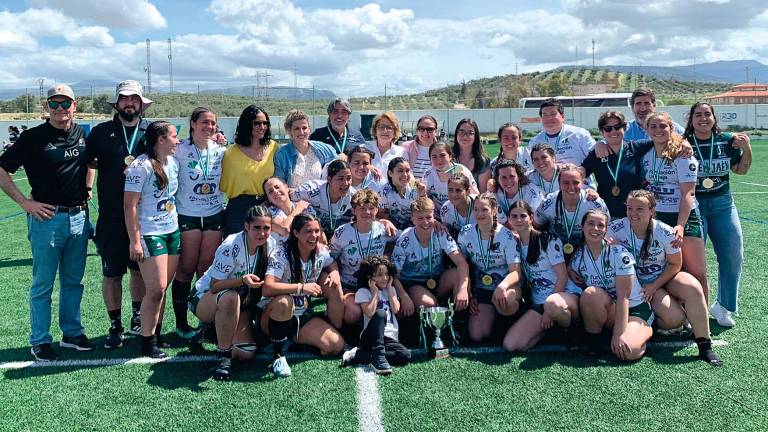 El Jaén Rugby celebra su título con otra victoria El Jaén Rugby celebra su título con otra victoria