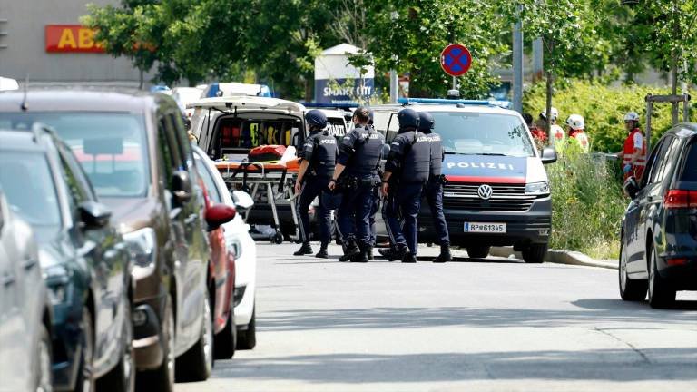 Al menos ocho muertos en un tiroteo en una escuela en Graz, Austria Al menos ocho muertos en un tiroteo en una escuela en Graz, Austria