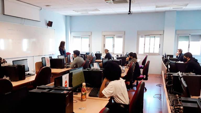 La UJA amplía su oferta de convocatorias de exámenes de acreditación La UJA amplía su oferta de convocatorias de exámenes de acreditación