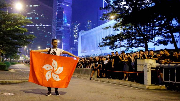 Hong Kong se alza contra su jefa ejecutiva Hong Kong se alza contra su jefa ejecutiva