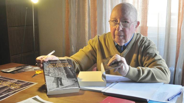 La pasión por la plumilla de Bernardo Ruiz López La pasión por la plumilla de Bernardo Ruiz López
