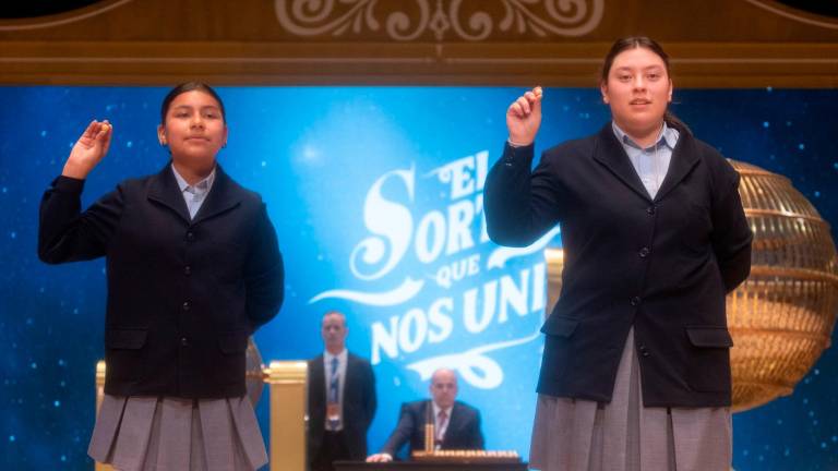 Una niña canta por error el Gordo por segunda vez Una niña canta por error el Gordo por segunda vez