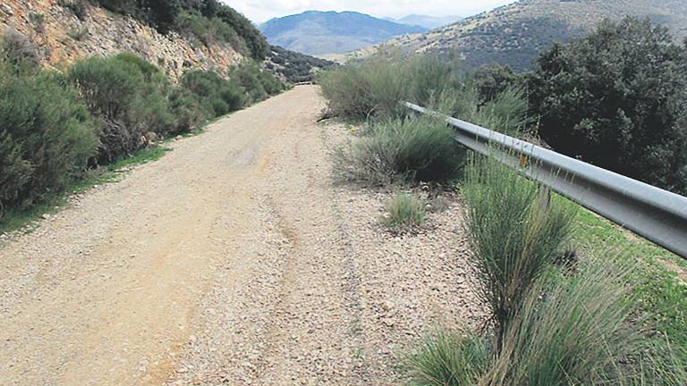 Solución parcial al enlace entre cuatro pueblos de la Sierra Sur