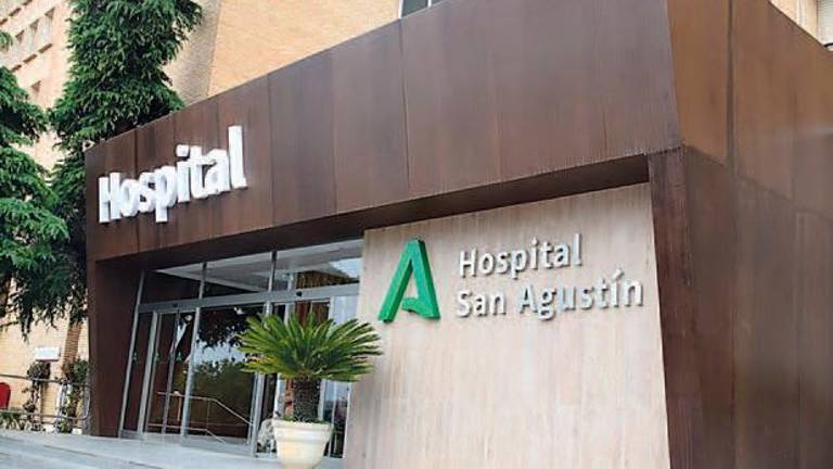 El joven herido en el accidente de Linares permanece en la UCI El joven herido en el accidente de Linares permanece en la UCI