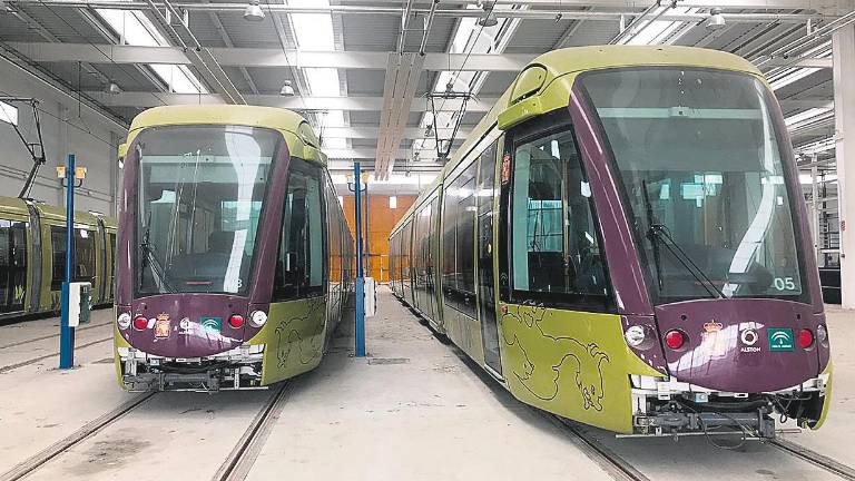 El convenio marca la cuenta atrás para activar el tranvía El convenio marca la cuenta atrás para activar el tranvía