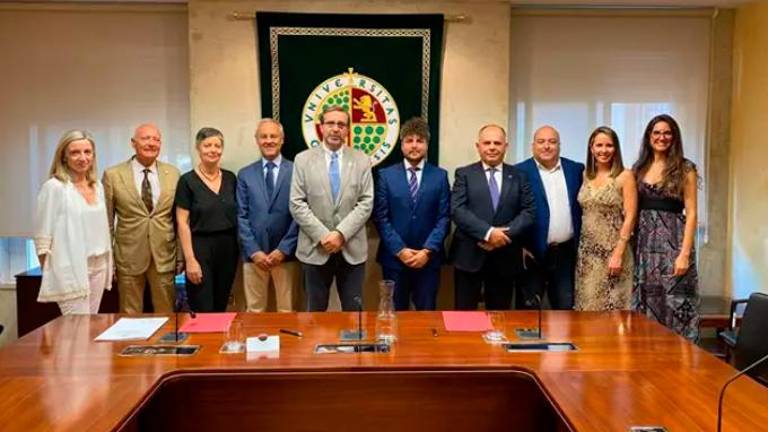 Llega a la UJA la Cátedra Universitaria AstroÁndalus, agencia especializada en turismo astronómico Llega a la UJA la Cátedra Universitaria AstroÁndalus, agencia especializada en turismo astronómico