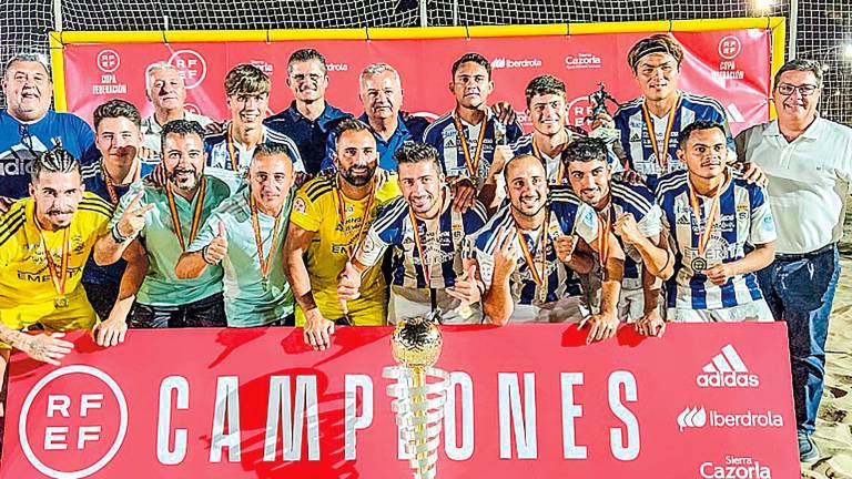 La élite nacional del fútbol playa se cita en Jaén en la Copa RFEF La élite nacional del fútbol playa se cita en Jaén en la Copa RFEF
