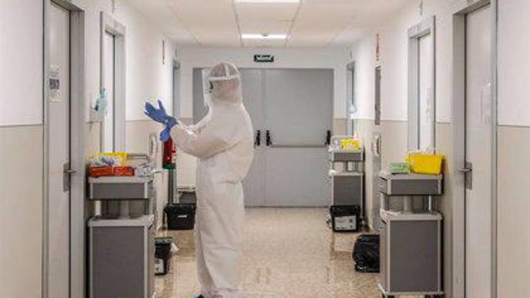 Uno de cada 10 pacientes con covid-19 vuelve al hospital a la semana de acudir a Urgencias Uno de cada 10 pacientes con covid-19 vuelve al hospital a la semana de acudir a Urgencias