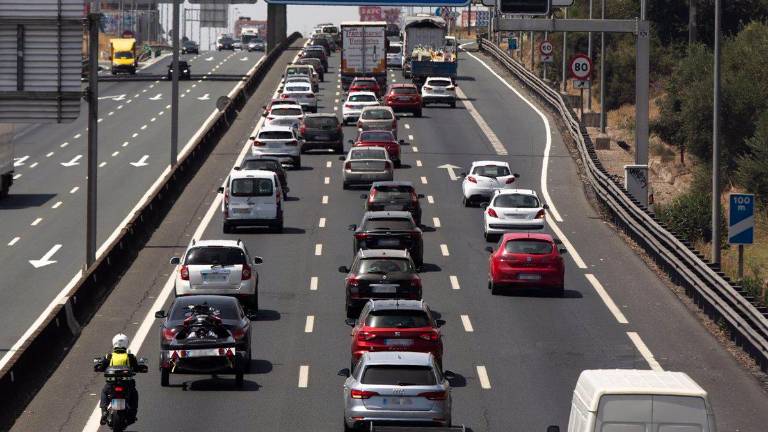 Andalucía cierra el fin de semana con dos fallecidos en accidentes de tráfico Andalucía cierra el fin de semana con dos fallecidos en accidentes de tráfico