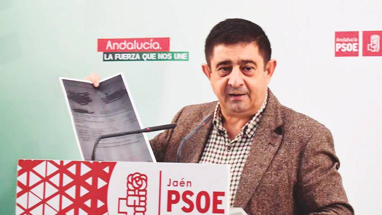 “El Gobierno es débil, caótico y depende de Vox” “El Gobierno es débil, caótico y depende de Vox”