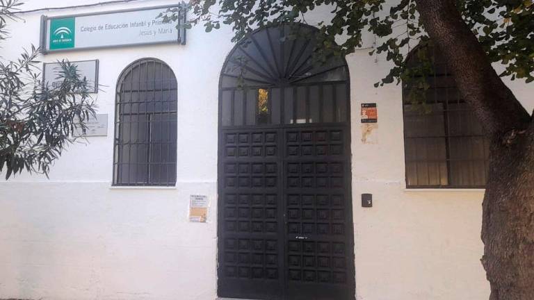 Se suspenden las clases en el CEIP Jesús María por segundo día consecutivo Se suspenden las clases en el CEIP Jesús María por segundo día consecutivo