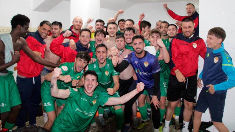 El Torredonjimeno y el Martos comienzan mayo en la senda de la victoria El Torredonjimeno y el Martos comienzan mayo en la senda de la victoria