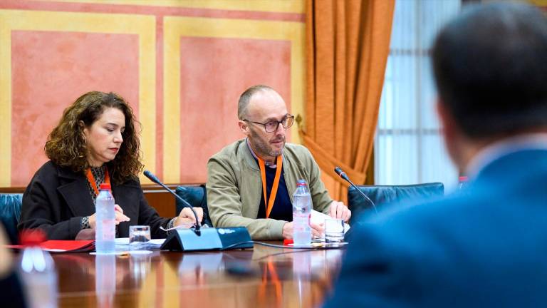Los sindicatos consideran decepcionantes los Presupuestos de 2024 y los empresarios valoran el apoyo a la actividad Los sindicatos consideran decepcionantes los Presupuestos de 2024 y los empresarios valoran el apoyo a la actividad