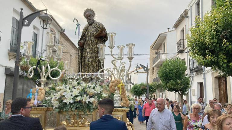 San Ginés recupera la esperanza y la fe de los sabioteños San Ginés recupera la esperanza y la fe de los sabioteños