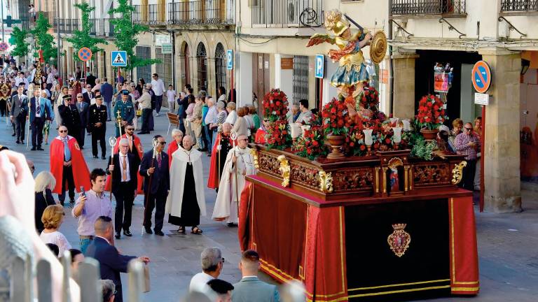 Los ubetenses se echan a las calles por San Miguel Los ubetenses se echan a las calles por San Miguel