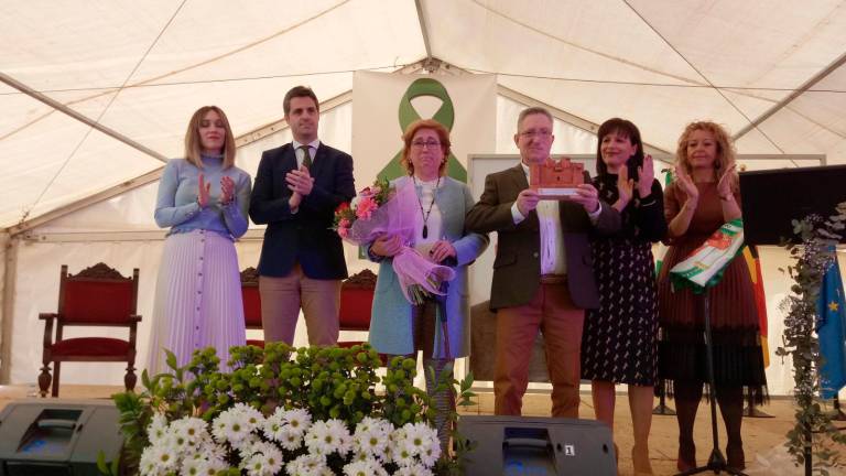 Un emocionado Alfonso Cardeña recoge el Premio Loperano del Año