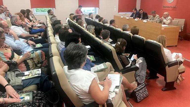 La UJA apuesta por la formación adecuada para los profesionales del sector oleícola La UJA apuesta por la formación adecuada para los profesionales del sector oleícola