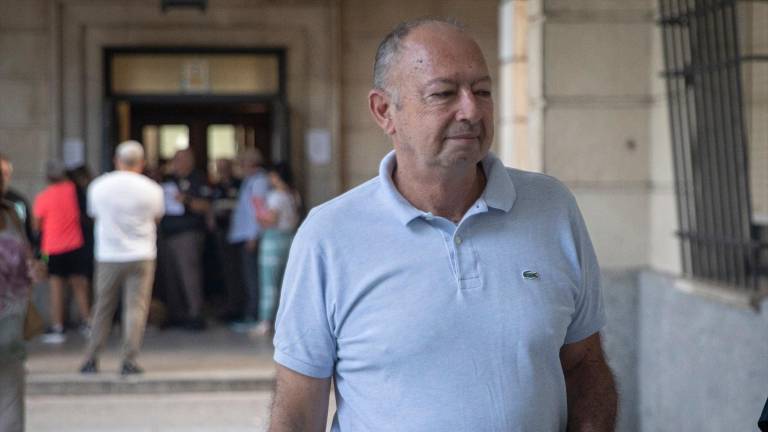 Procesan al exdirector de Trabajo Daniel Rivera por ayudas de los ERE a entes de la Fundación ONCE Procesan al exdirector de Trabajo Daniel Rivera por ayudas de los ERE a entes de la Fundación ONCE